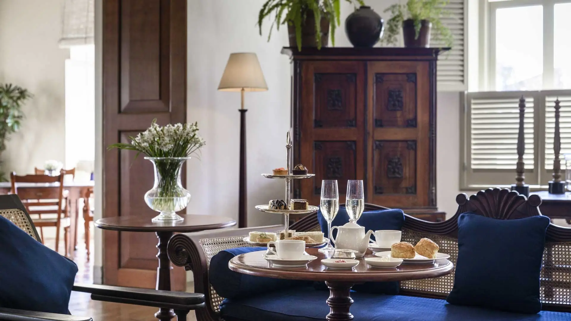 Hotel review Restaurants & Bars' - Amangalla - 4