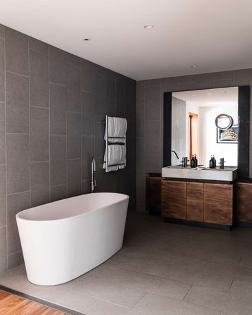 The Old Clare Hotel - 33