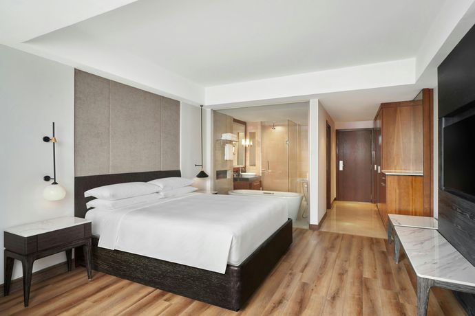 Verified hotel review - Sheraton Hanoi West - 14