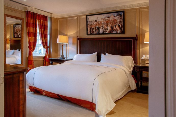 Verified hotel review - Windsor Arms Hotel - 12