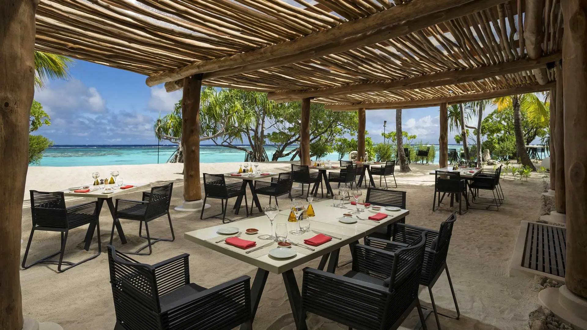 Hotel review Restaurants & Bars' - The Brando - 0