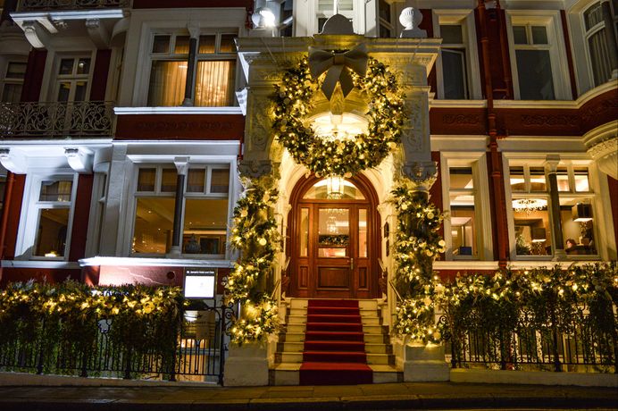 Verified hotel review - St James Hotel and Club Mayfair - 16