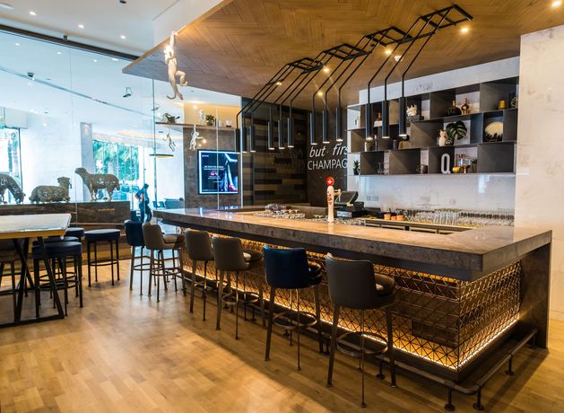 Media One Hotel - 44