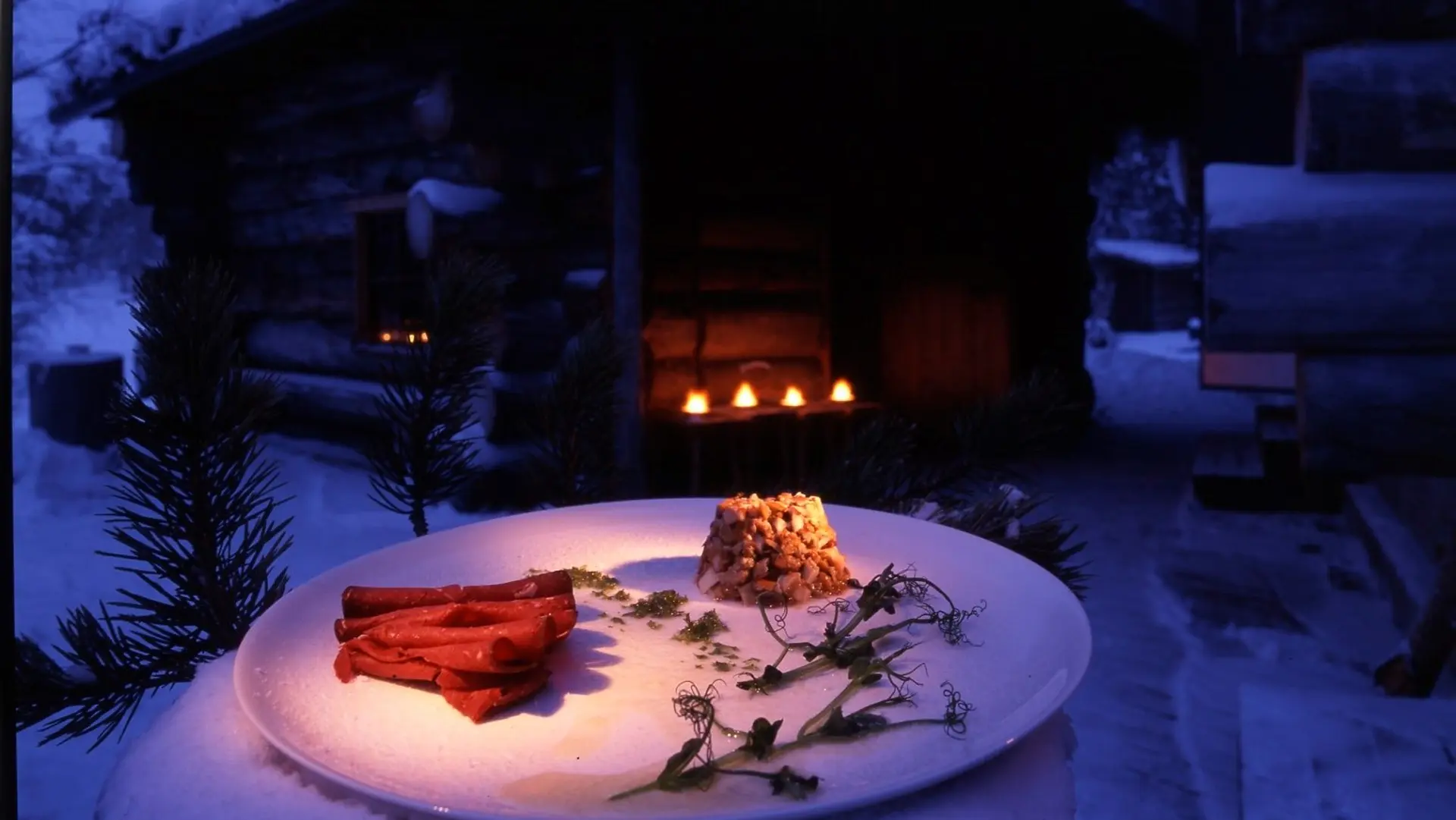 Hotel review Restaurants & Bars' - Kakslauttanen Arctic Resort - Igloos and Chalets - 5