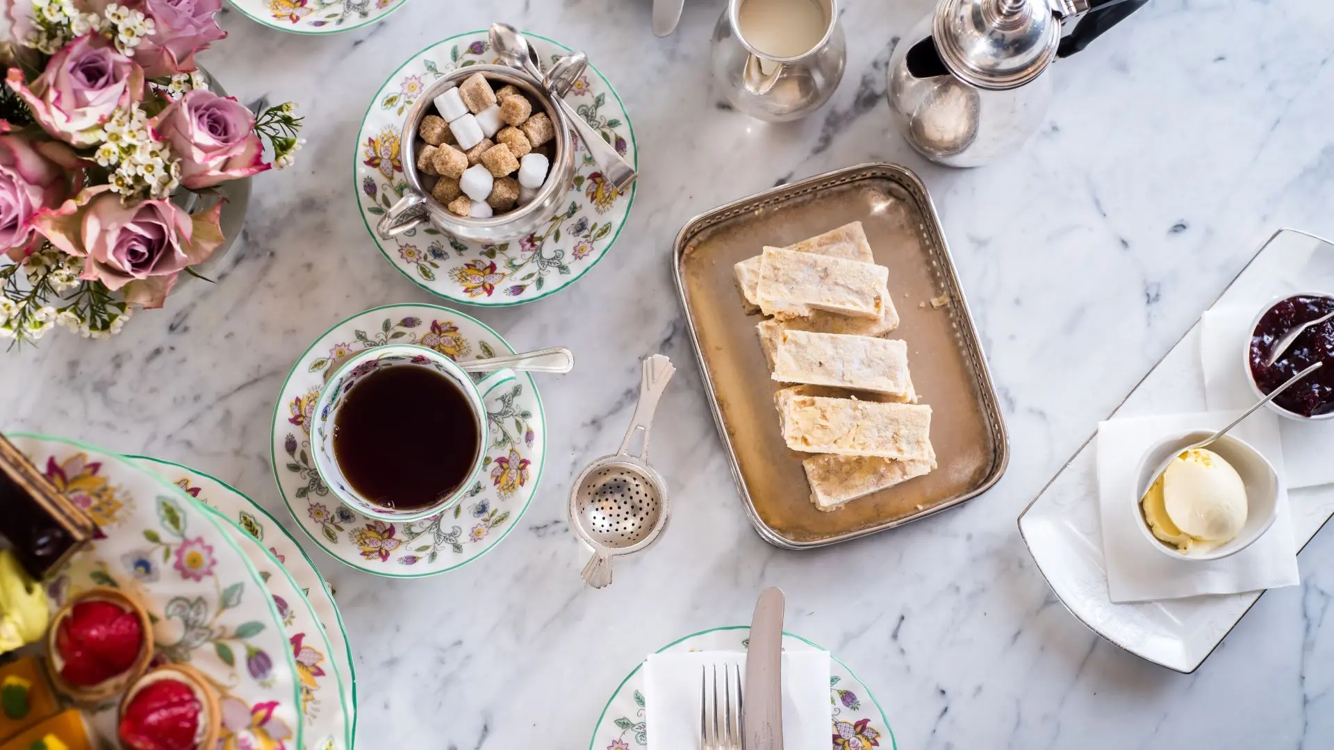 Hotel review Restaurants & Bars' - Summer Lodge Country House Hotel & Restaurant - 1