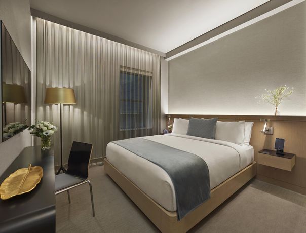 Verified hotel review - The Knickerbocker - 5