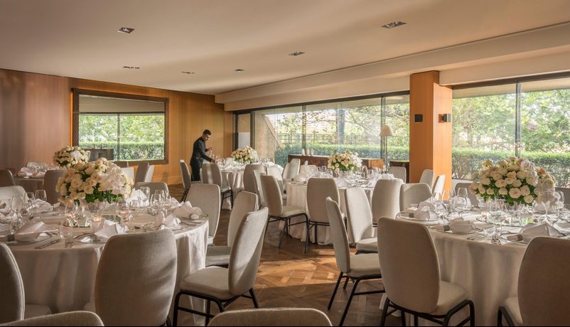 Four Seasons Hotel Sydney - 40