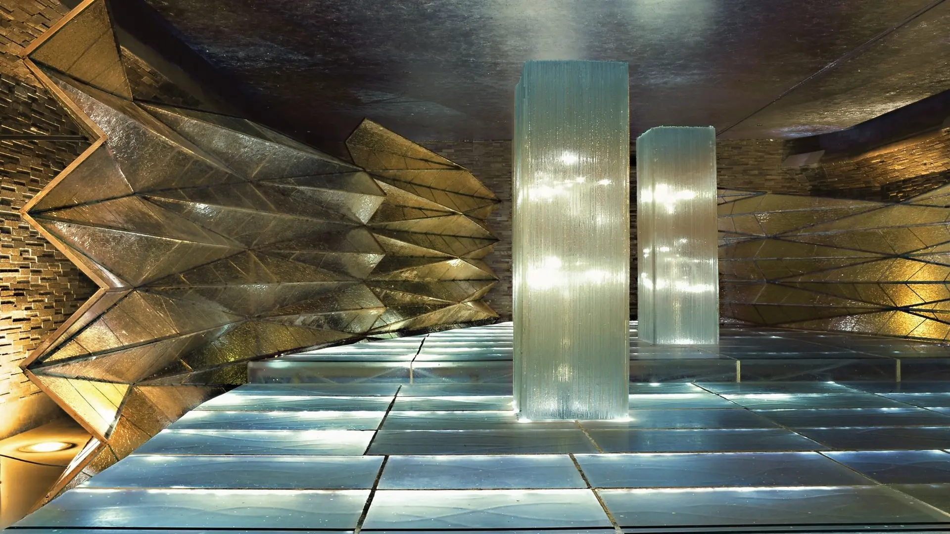 Hotel review Service & Facilities' - The Ritz-Carlton, Grand Cayman - 3