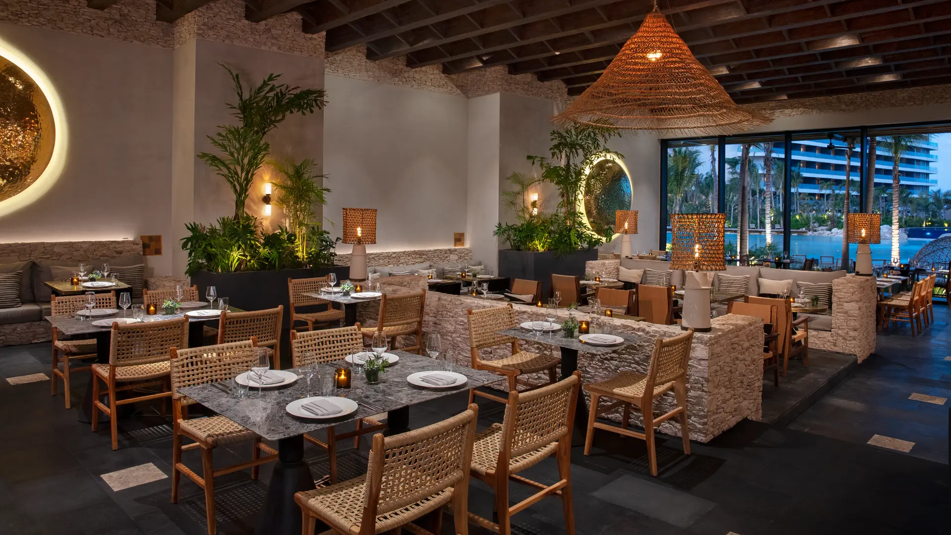 Hotel review Restaurants & Bars' - Secrets Moxché Playa del Carmen - 8