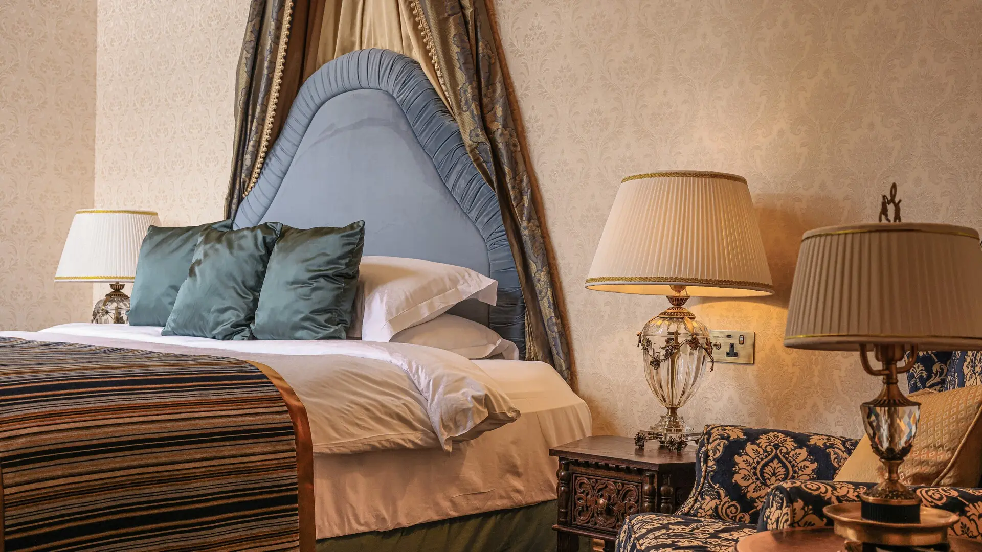 Hotel review Accommodation' - Thornbury Castle - 4