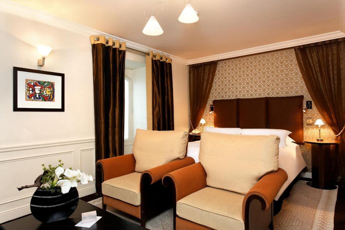 Verified hotel review - La Tremoille Paris - 7