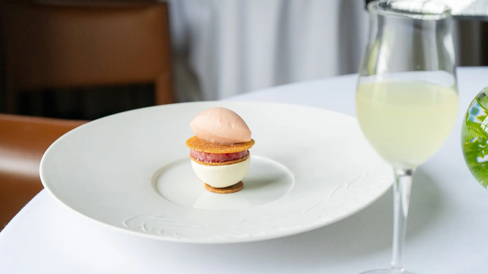 Hotel review Restaurants & Bars' - Grove of Narberth - 9