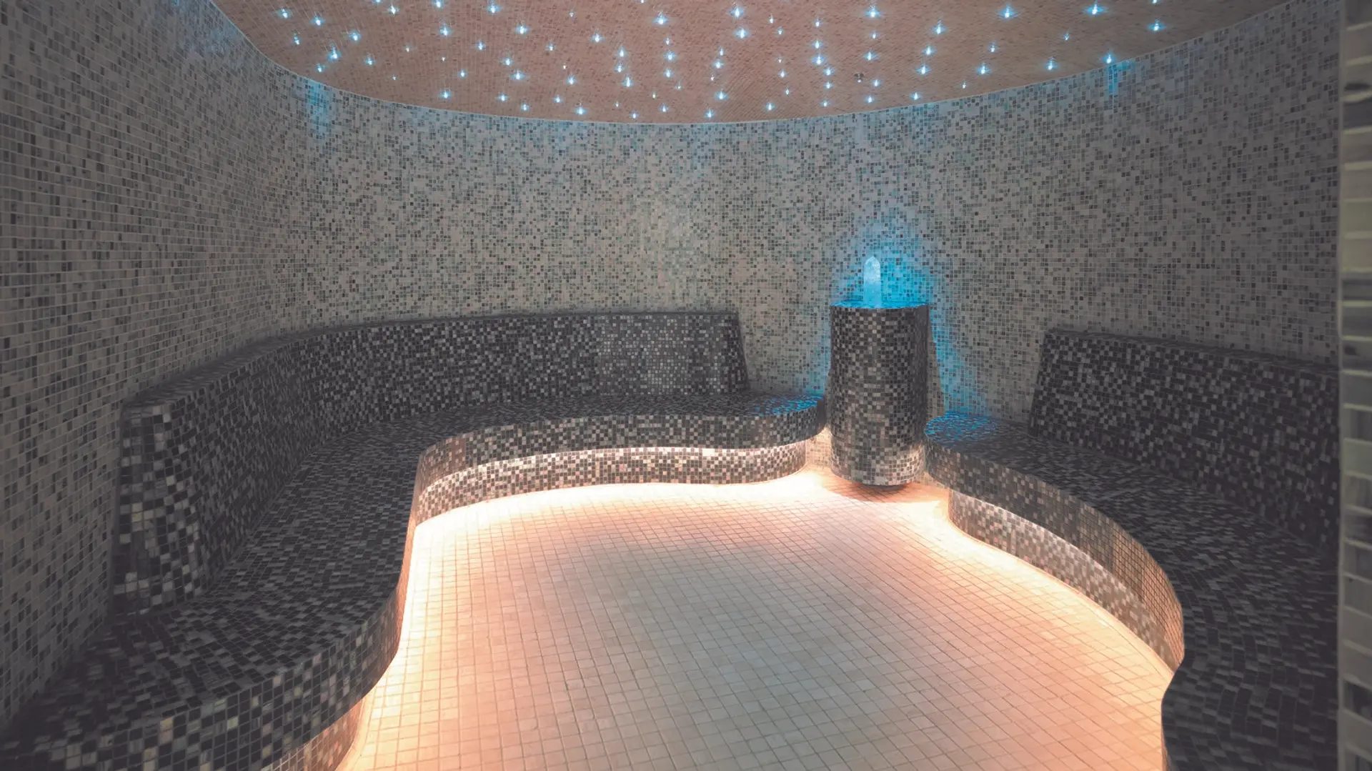 Hotel review Service & Facilities' - Beverly Wilshire, A Four Seasons Hotel - 4