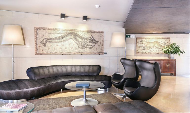 Verified hotel review - Claris Hotel GL - 59