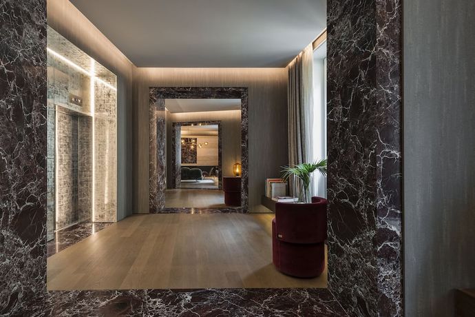 Verified hotel review - Fendi Private Suites - 19