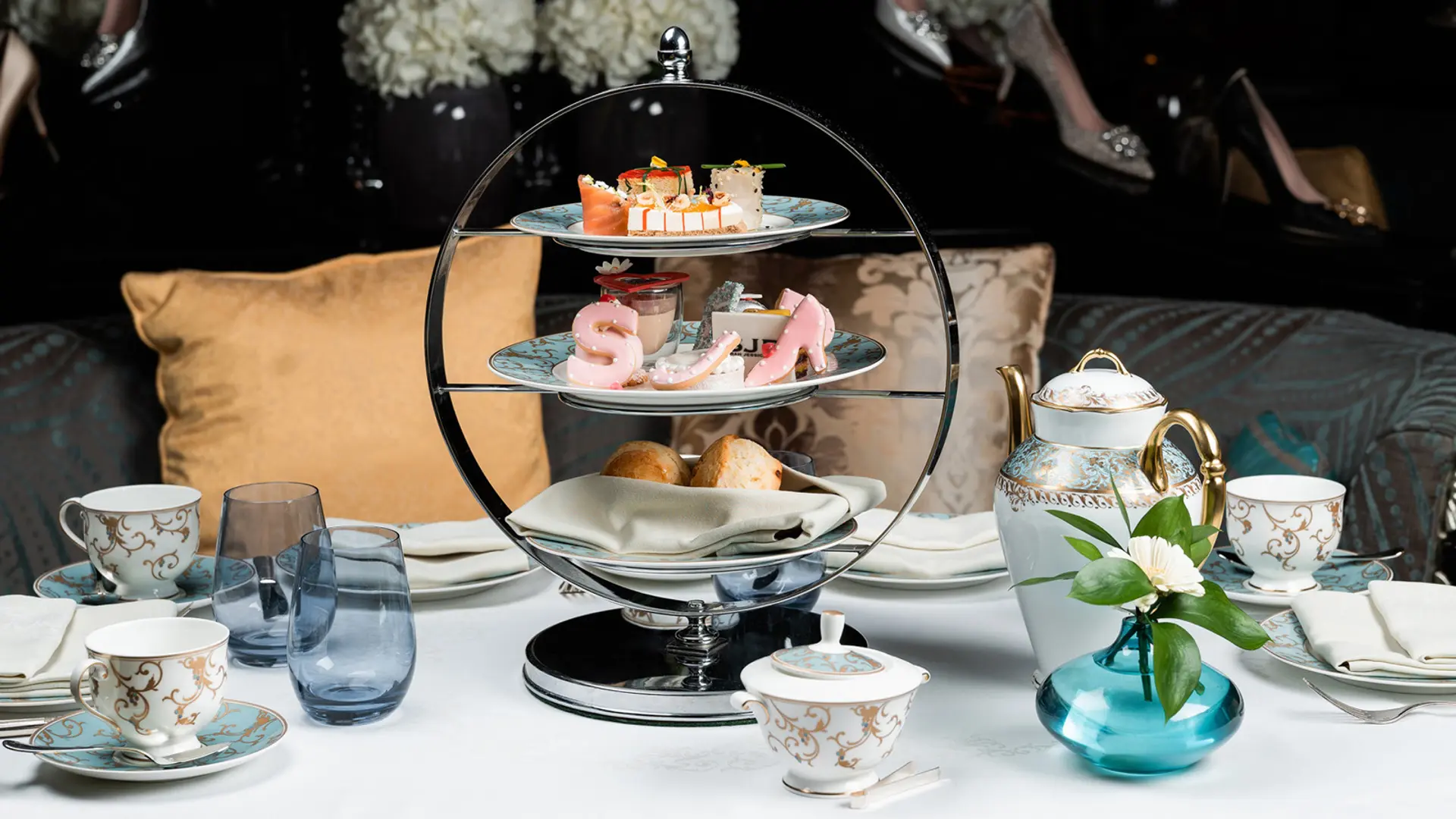 Hotel review Restaurants & Bars' - Four Seasons Resort Dubai at Jumeirah Beach - 2