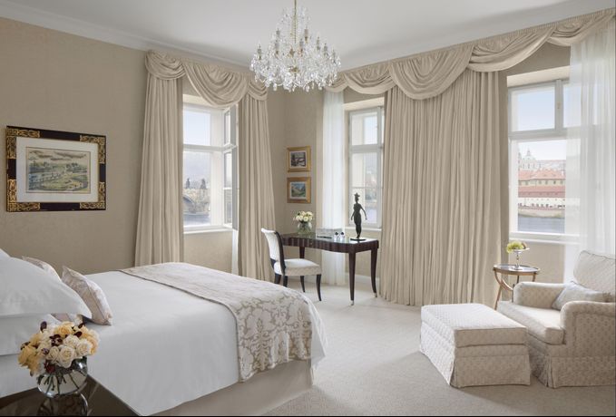 Verified hotel review - Four Seasons Hotel Prague - 22