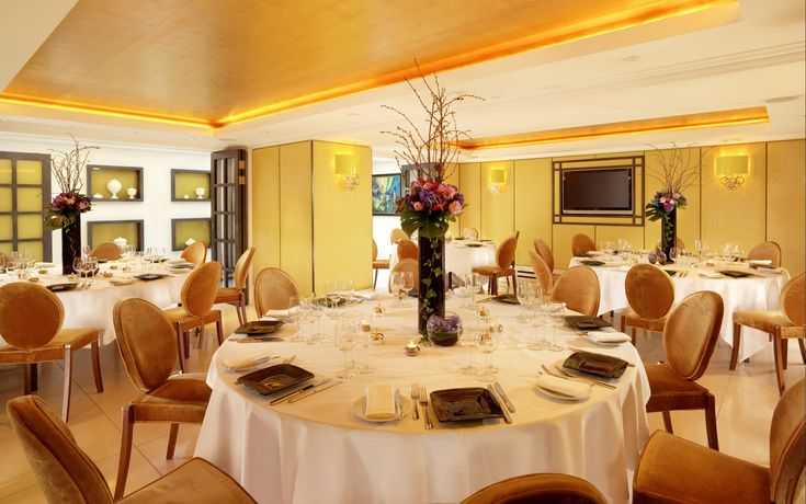 Verified hotel review - St James Hotel and Club Mayfair - 31