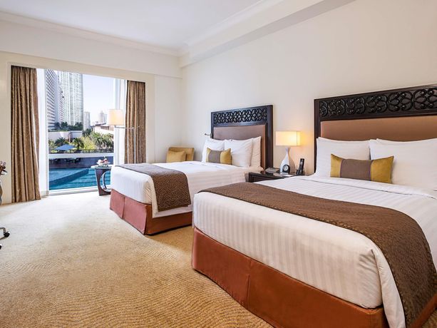 Fairmont Makati - 24