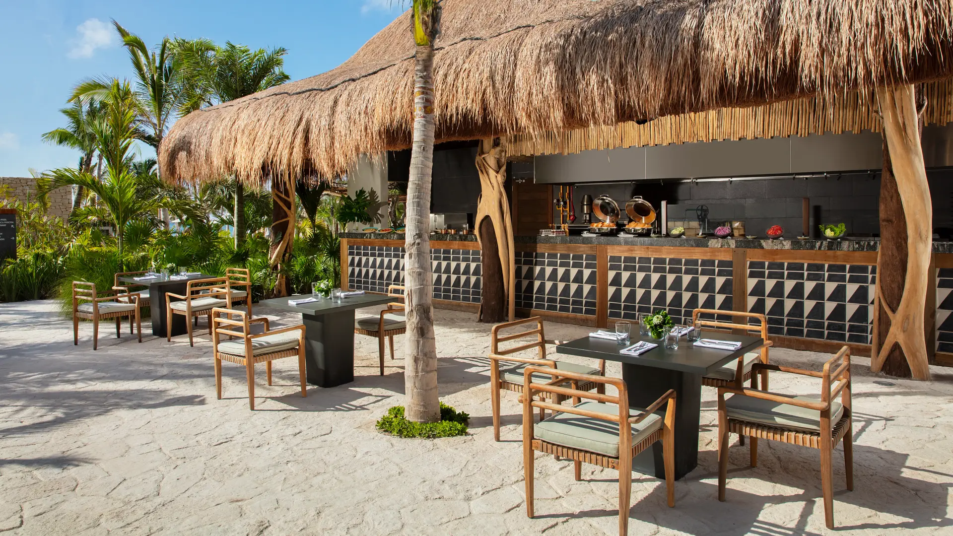 Hotel review Restaurants & Bars' - Secrets Moxché Playa del Carmen - 5