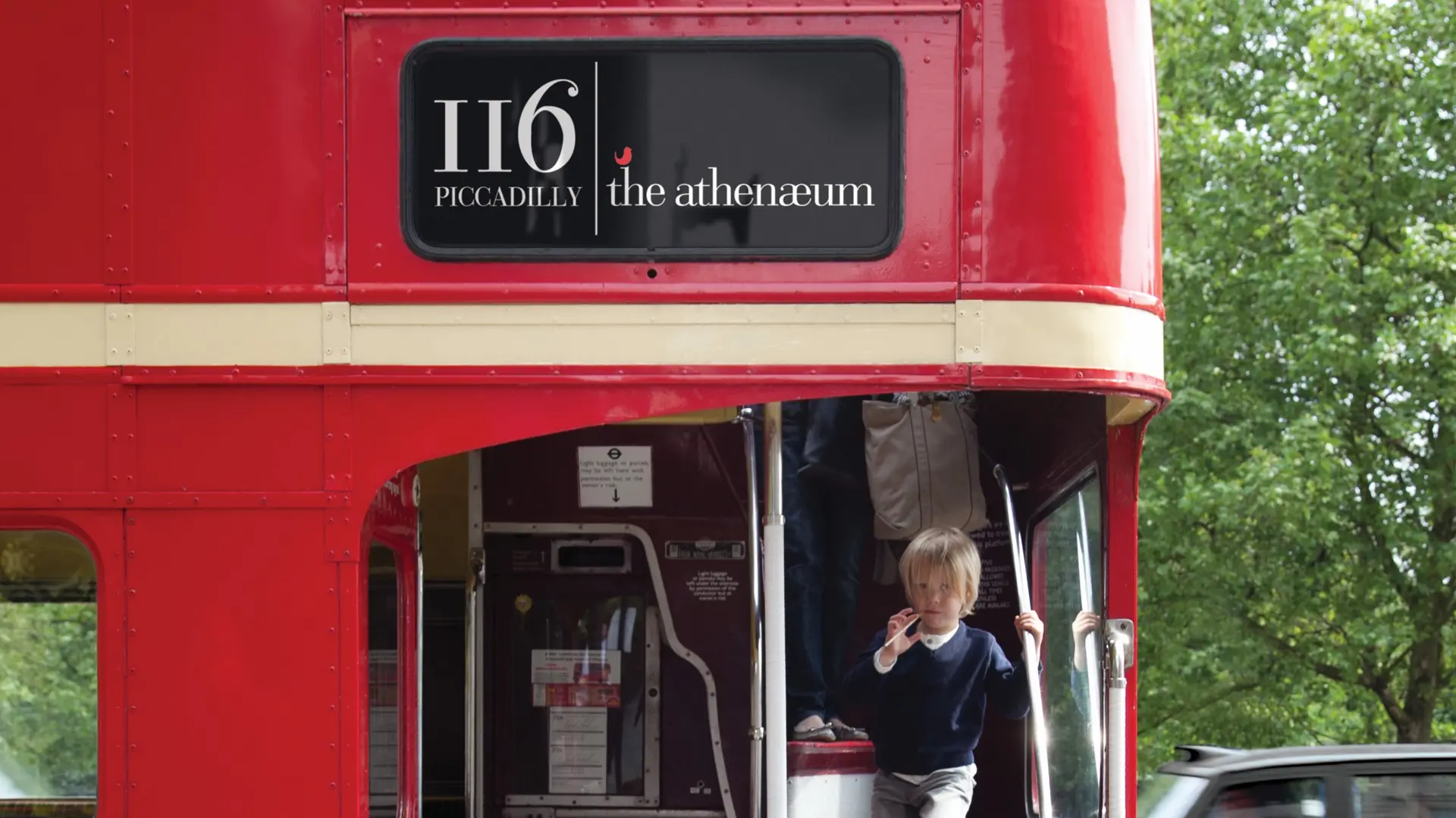 Hotel review Service & Facilities' - The Athenaeum Hotel & Residences - 7