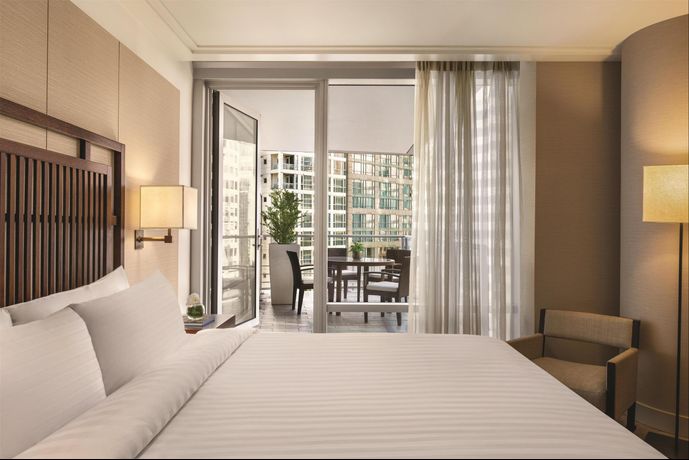 Verified hotel review - Shangri-La Vancouver - 25