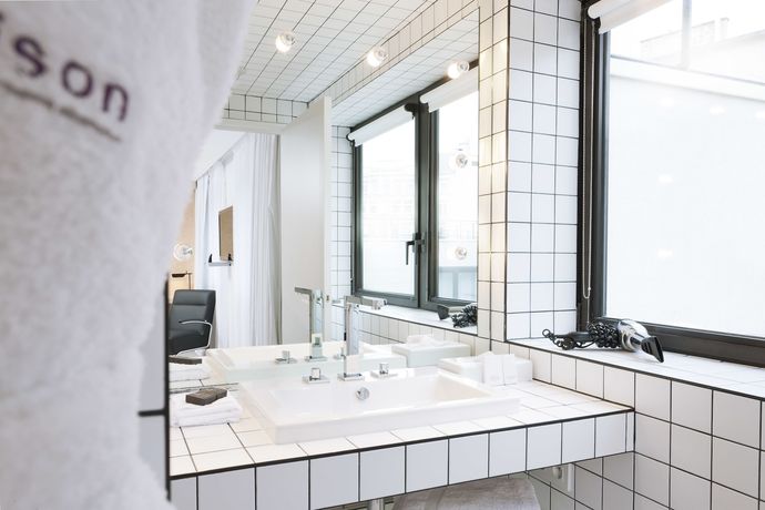 La Maison Champs Elysées - 22