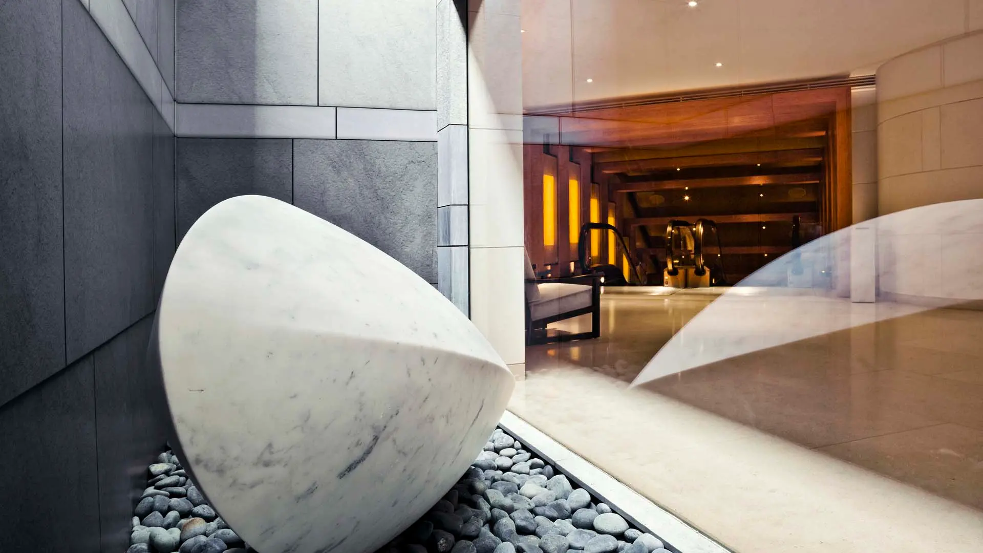 Hotel review Style' - The Upper House - 1