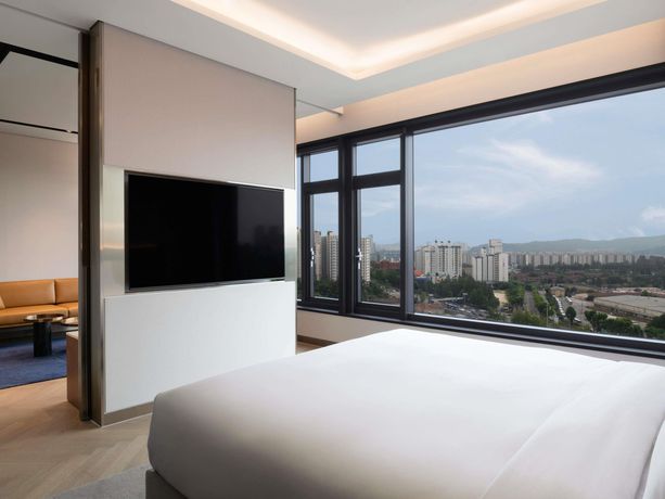 Verified hotel review - Mondrian Seoul Itaewon - 59