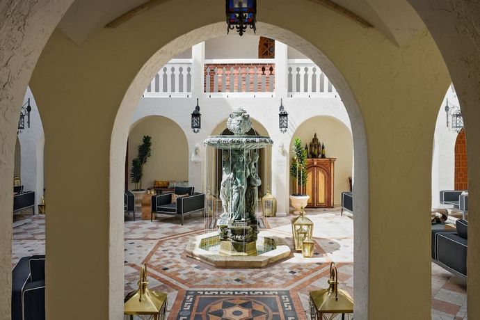 The Villa Casa Casuarina