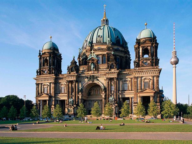 Pullman Berlin Schweizerhof - 12