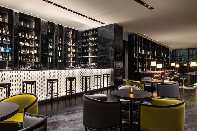 Verified hotel review - The Middle House - 10