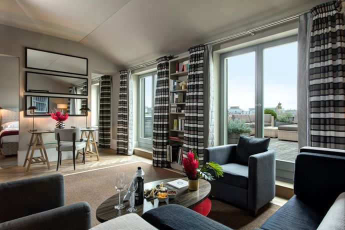 Verified hotel review - Hotel de Rome - Rocco Forte - 2