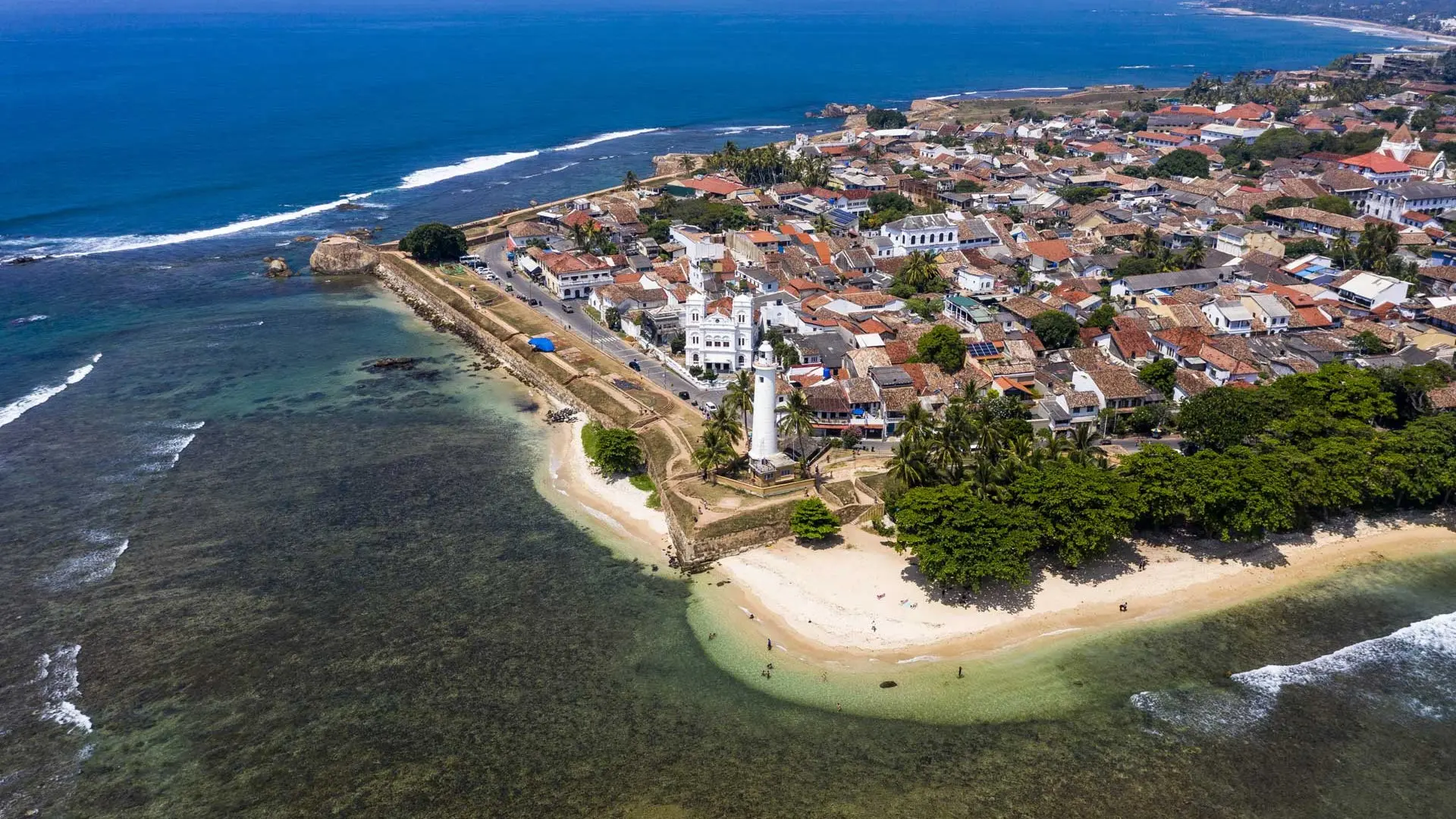 Hotel review Location' - Amangalla - 0