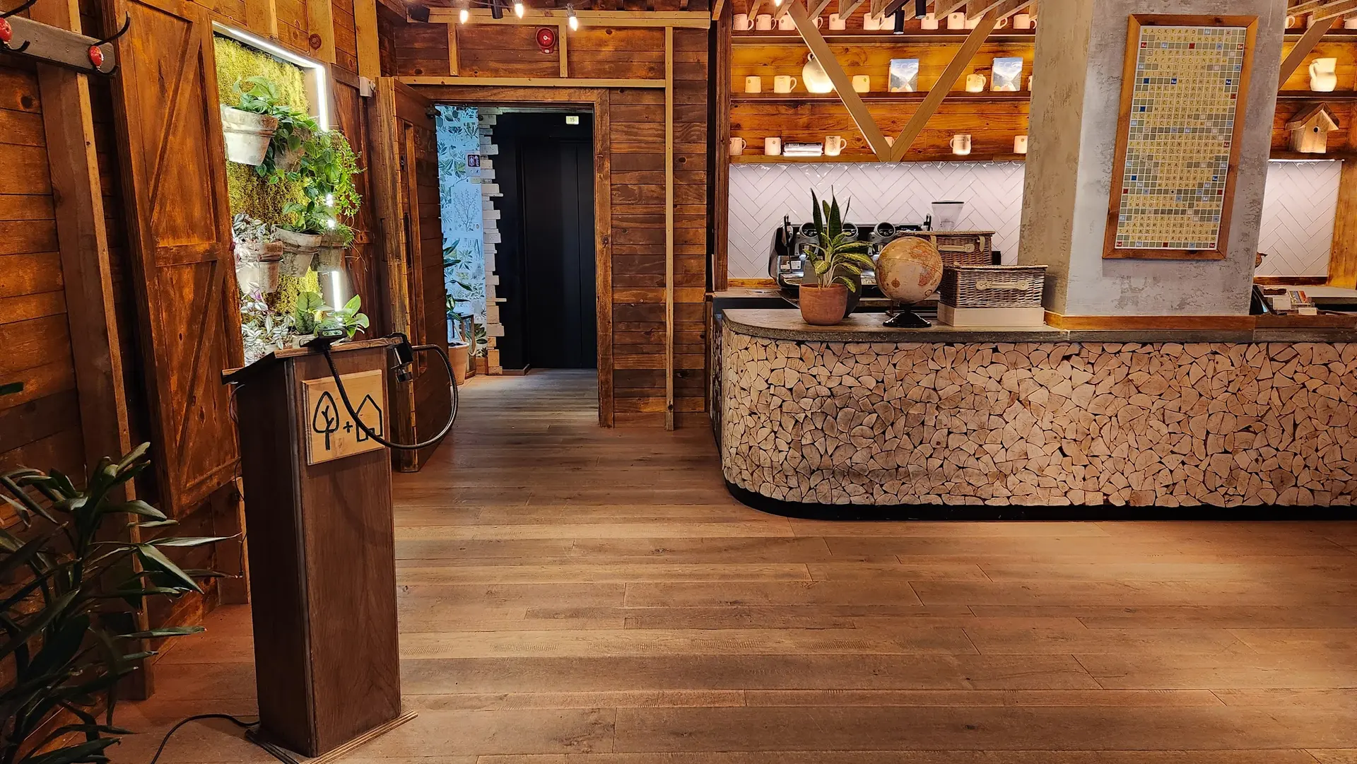 Review of Treehouse Hotel London - 8