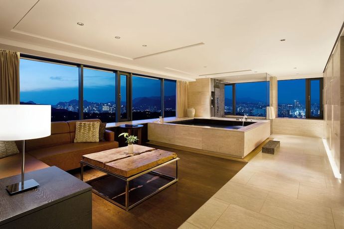 Verified hotel review - Banyan Tree Club & Spa Seoul - 1