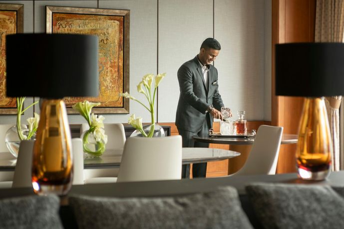 Verified hotel review - Four Seasons Hotel Singapore - 59