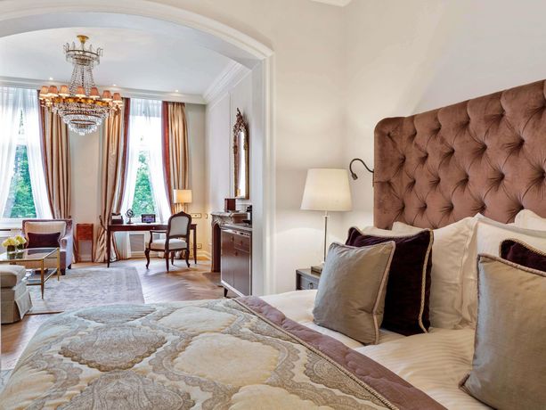 Fairmont Hotel Vier Jahreszeiten - 22