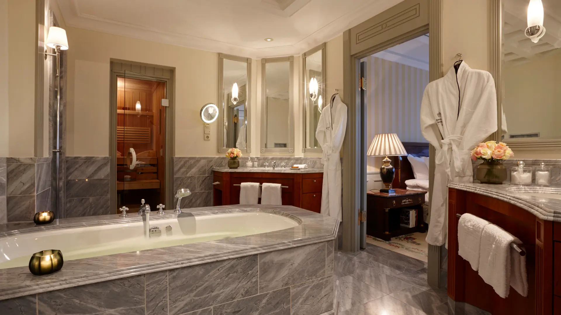 Hotel review Accommodation' - Hotel Adlon Kempinski Berlin - 5