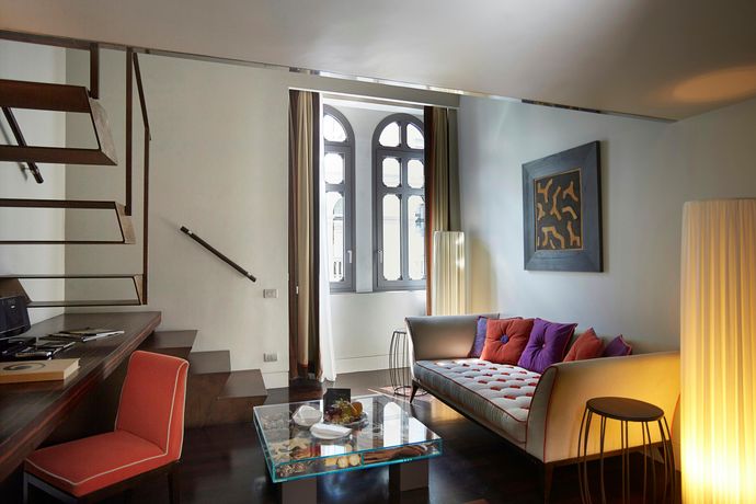 Verified hotel review - Sina The Gray - 27