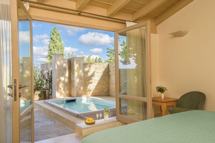 Verified hotel review - Kapsaliana Village Hotel - 20