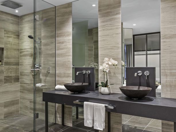 Verified hotel review - Peppers Waymouth Hotel - 11