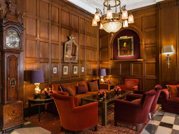 Fairmont Hotel Vier Jahreszeiten - 11