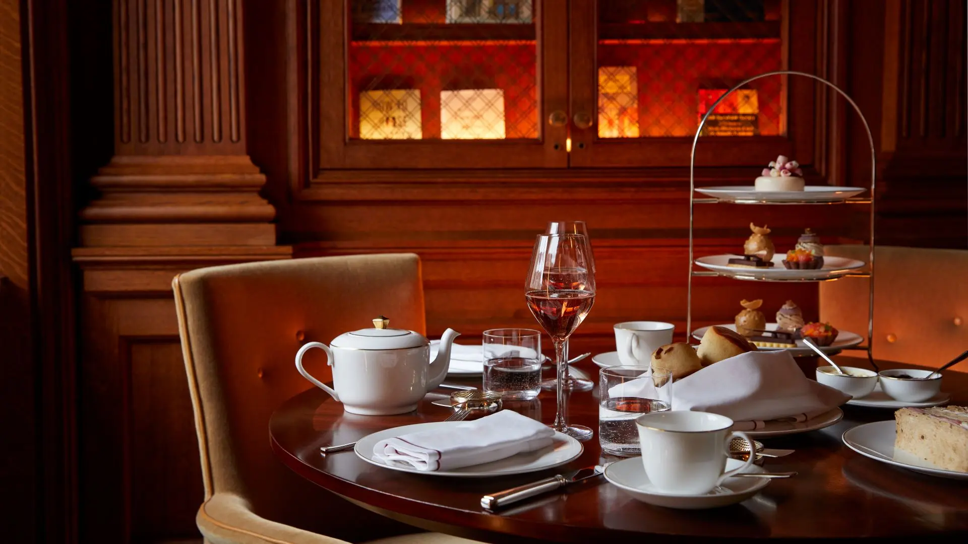 Hotel review Restaurants & Bars' - Raffles London at The OWO - 6