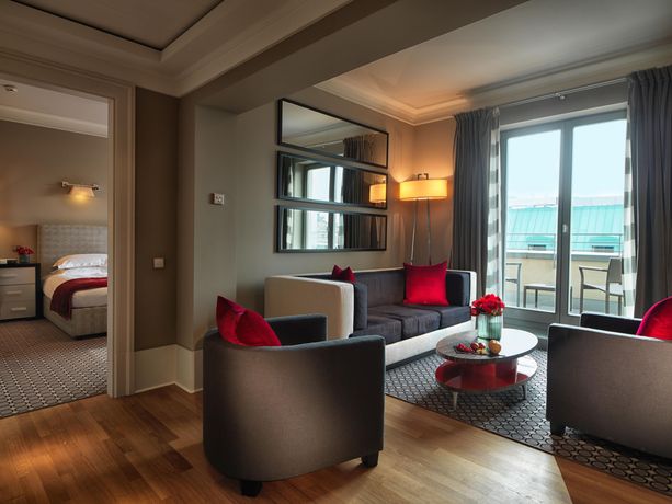 Verified hotel review - Hotel de Rome - Rocco Forte - 5