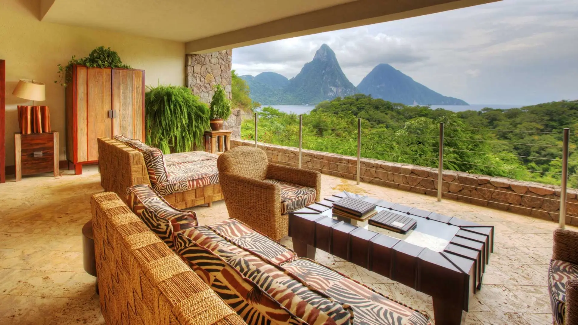 Hotel review Accommodation' - Jade Mountain - 1