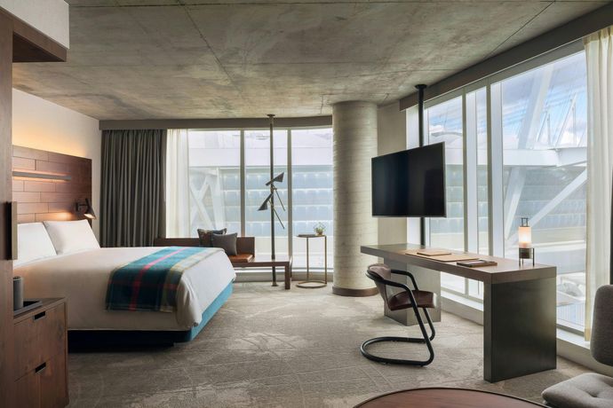 Verified hotel review - the DOUGLAS Autograph Collection - 35