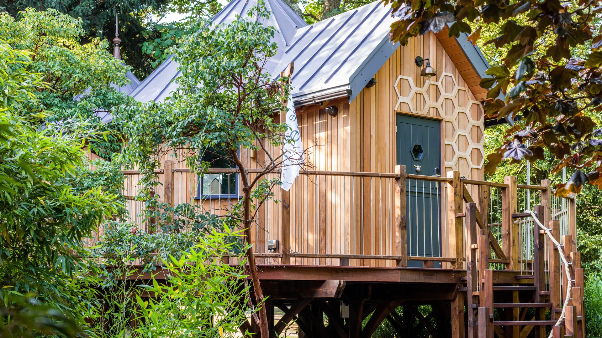 Hotel review Service & Facilities' - Chewton Glen Hotel - 5