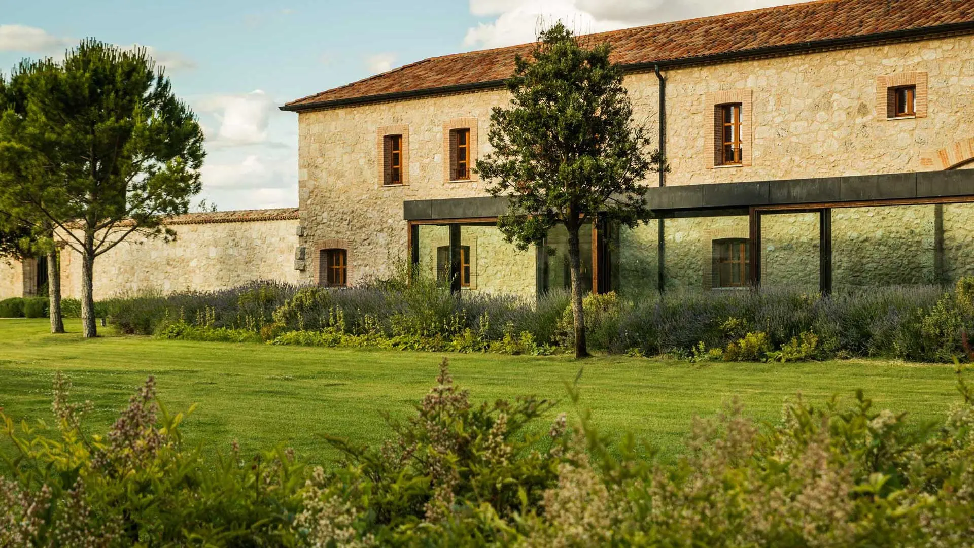 Review of Abadia Retuerta LeDomaine - 8