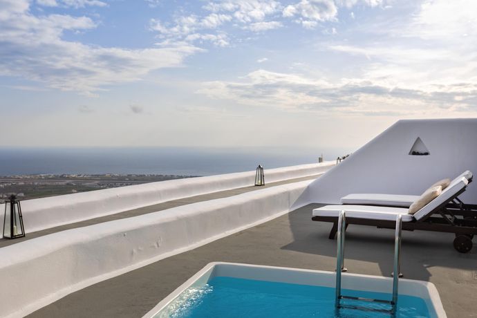 Verified hotel review - Carpe Diem Santorini Small Luxury Hotels of the World - 26